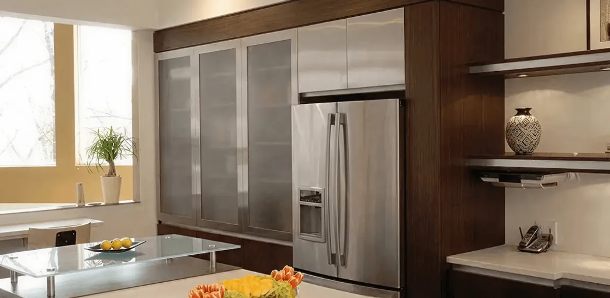 Cabinet door replacement and modern kitchen cabinet upgrade in Pueblo, CO